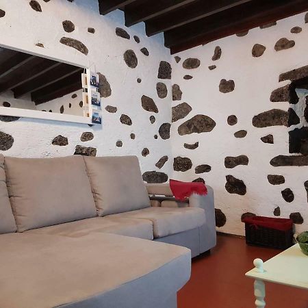 Join Our Relaxed House Near The Beach - Mosteiros Mosteiros  Exterior photo