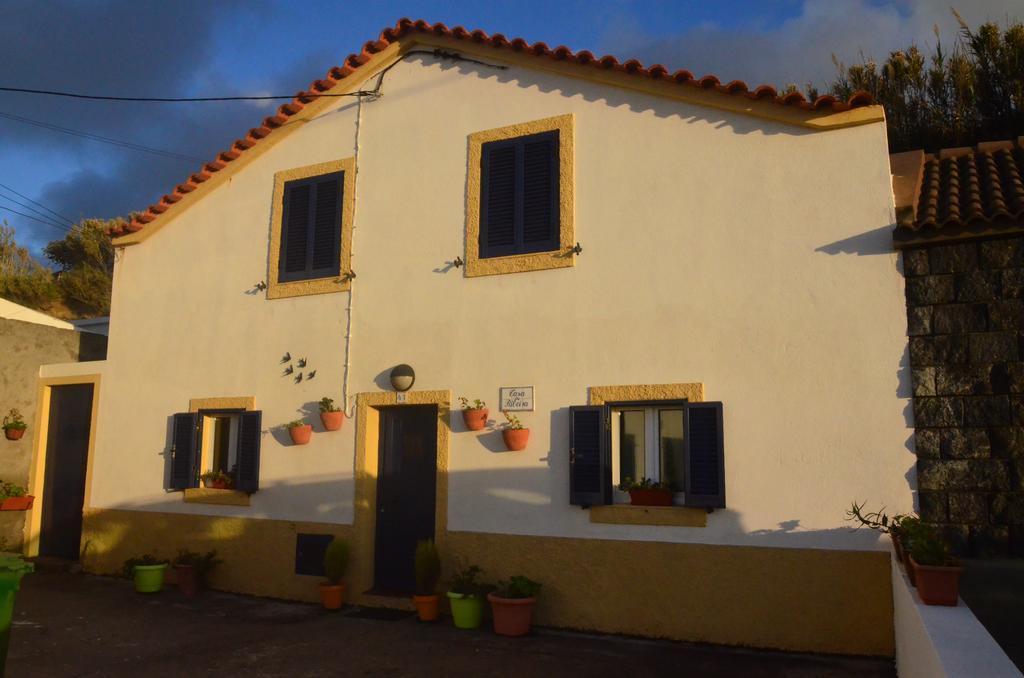 Join Our Relaxed House Near The Beach - Mosteiros Mosteiros  Room photo